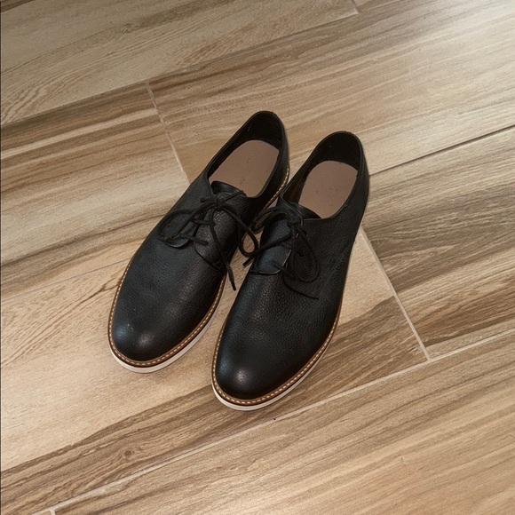 lacoste dress shoes L.Andsailing 116 1 Fashion Sneaker Moccasin Boat Shoe - Mens Featuring minimalist lines Lacoste Men's Concours 118 1